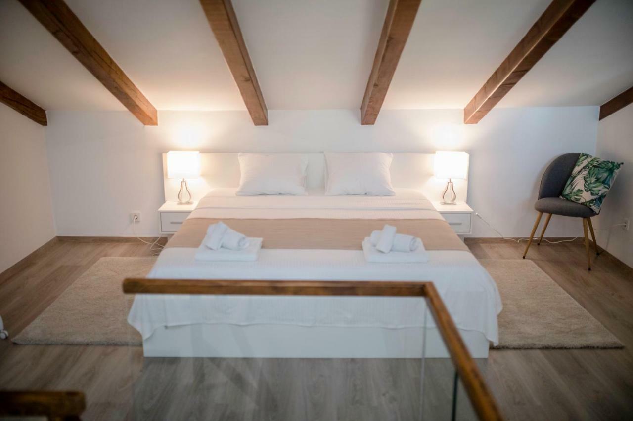 Villa Bella Banjol Eksteriør billede