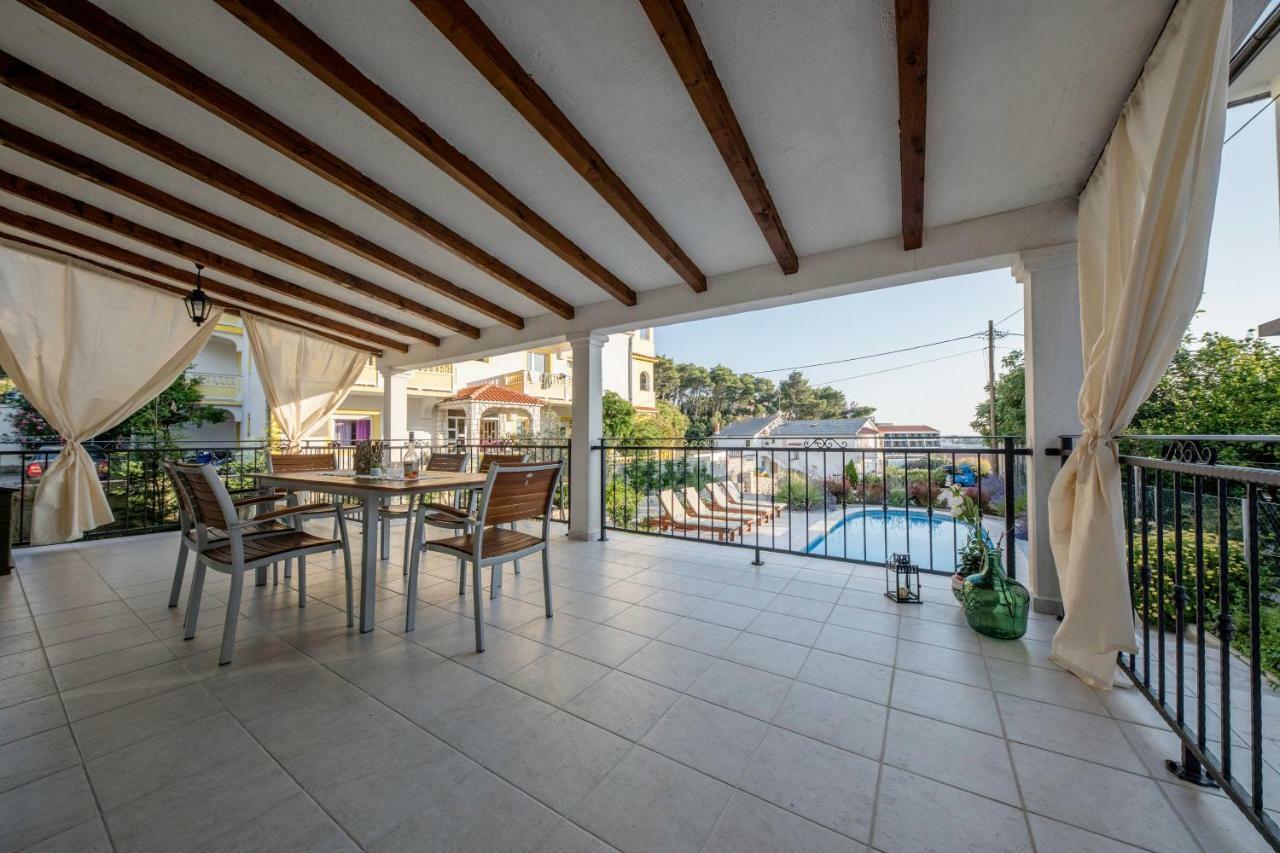 Villa Bella Banjol Eksteriør billede